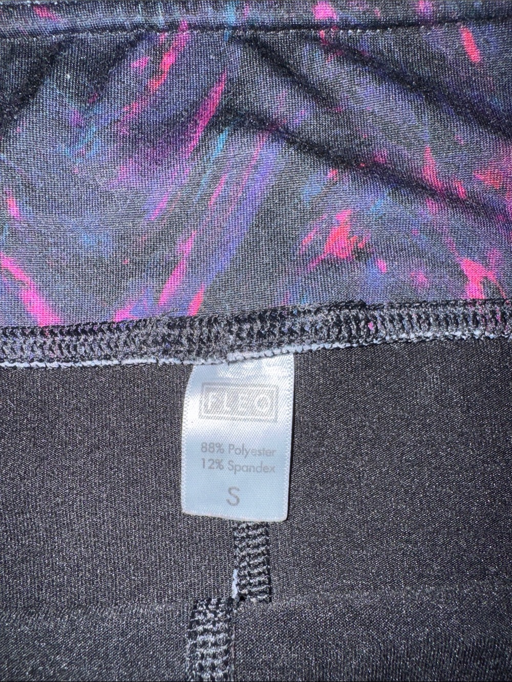 FLEO Booty Shorts Women’s Small Purple Pink Blue Marble CrossFit Gym Athletic - Picture 4 of 4